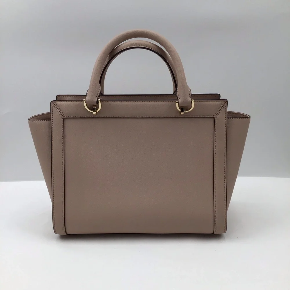 Michael Kors Blush Pink Satchel and Wallet Set - Picture 4 of 16